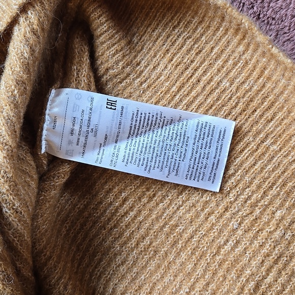 Vero Moda cream colored soft sweater - Picture 3 of 4